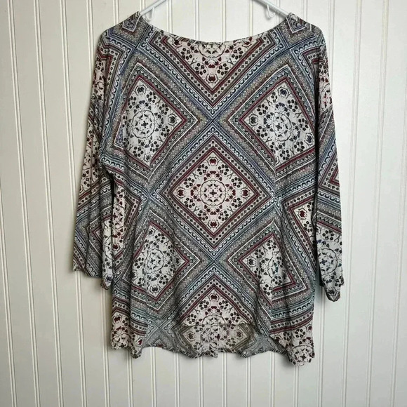 J Jill diamond pattern 3/4 sleeve blouse button back size medium A26 - Picture 5 of 10